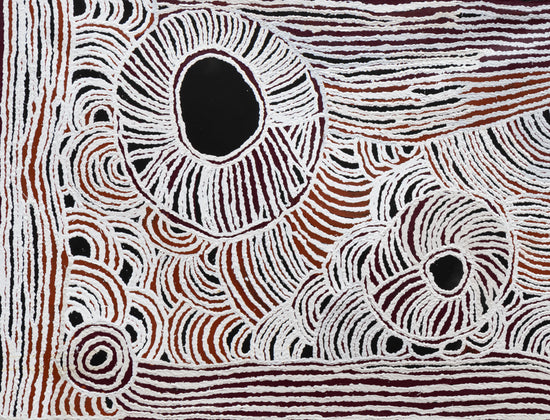 Portrait of Tjawina Porter in the outback